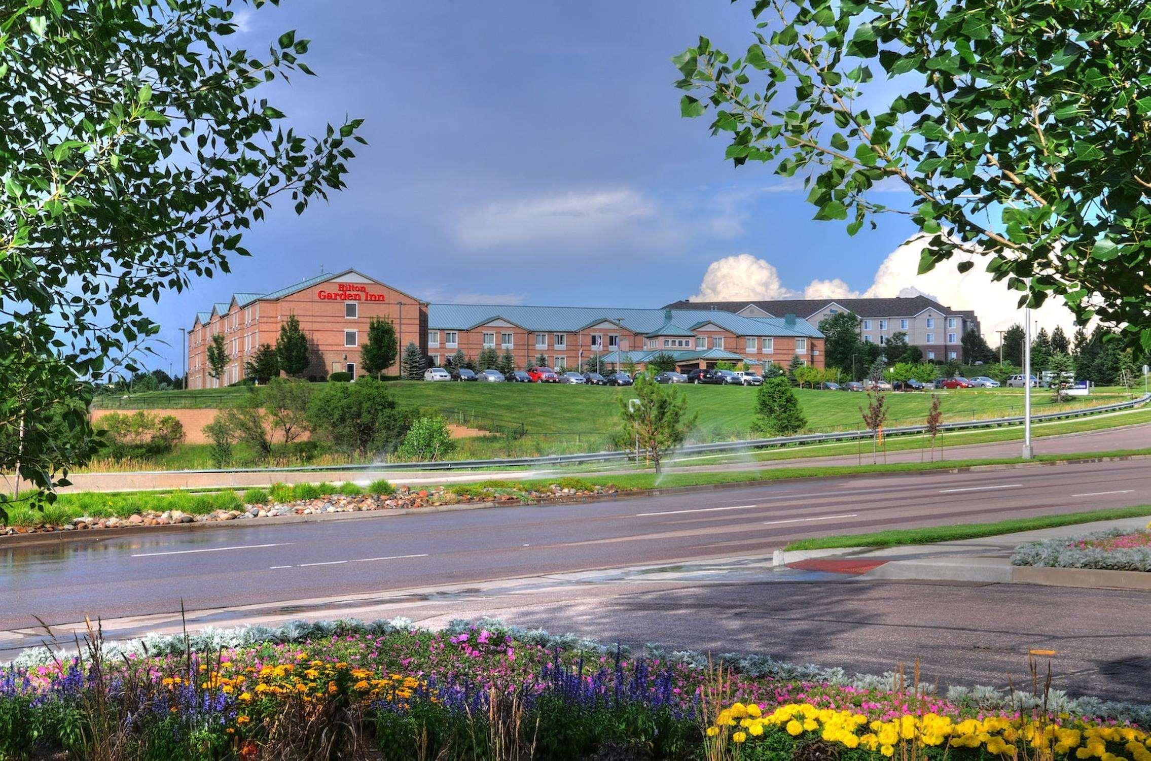 Hilton Garden Inn Colorado Springs Exterior foto