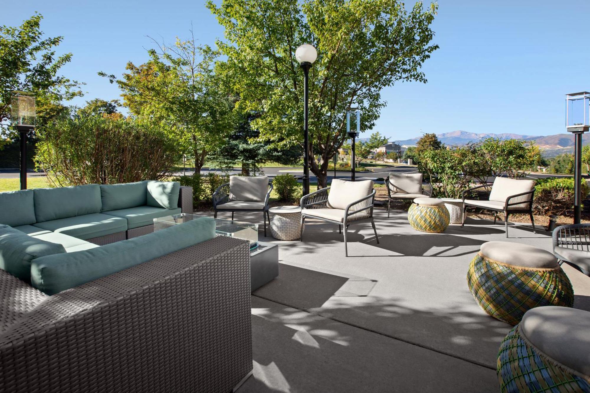 Hilton Garden Inn Colorado Springs Exterior foto
